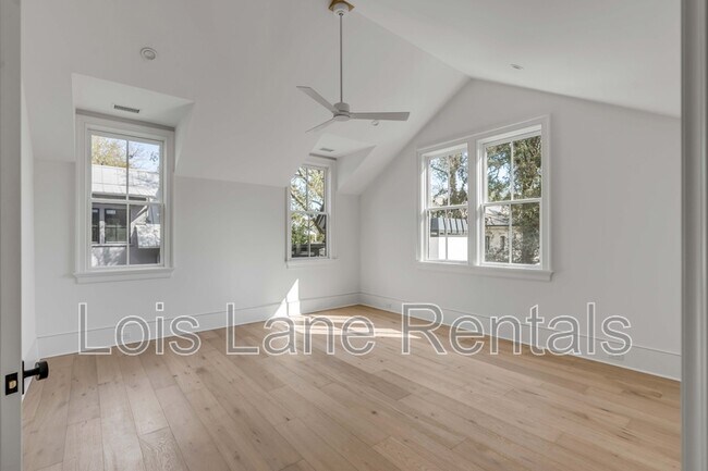 Building Photo - 507 McCants Dr