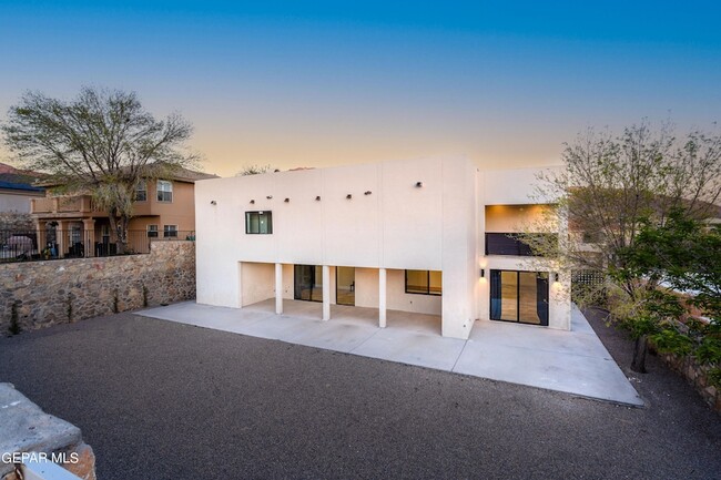 Building Photo - 1029 Calle Parque Dr