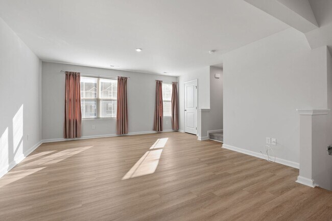 Building Photo - 109 Brooklane Ct