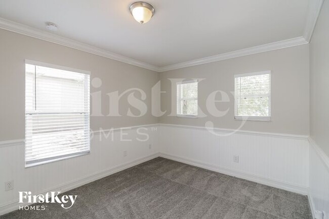Building Photo - 2352 Spring Hollow Loop