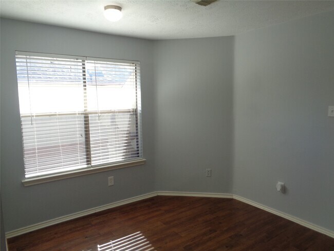 Building Photo - 9414 Westacre Pl