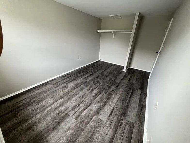 Building Photo - 1616 Melby Ct
