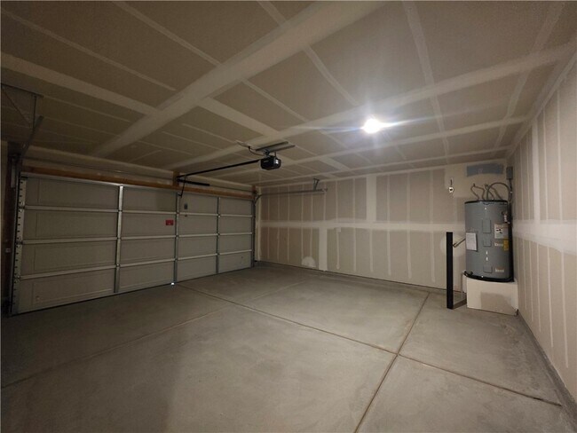 Building Photo - 2571 Montano Ridge Dr