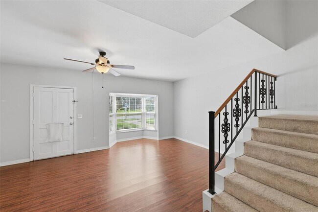 Building Photo - 10315 Carrollwood Ln