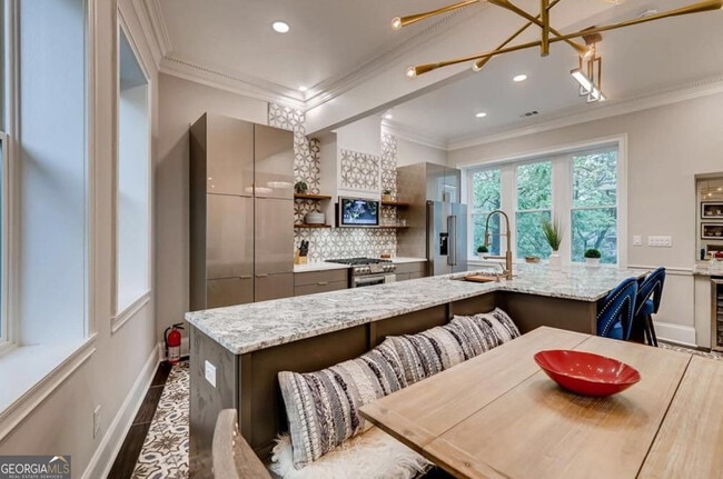 Building Photo - 1116 Piedmont Ave NE