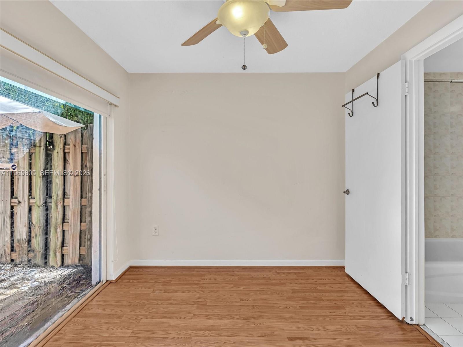 Building Photo - 240 SW 15th Rd