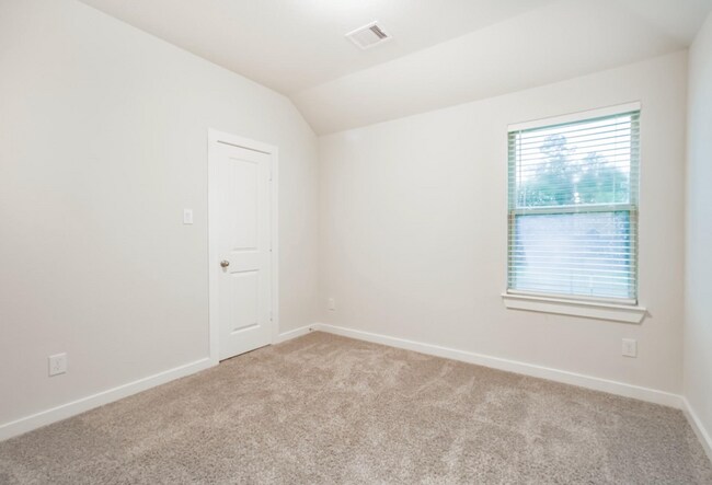 Building Photo - 27028 Hidden Rock Ct