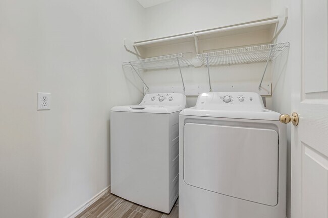 Building Photo - 21930 Bronze Leaf Dr