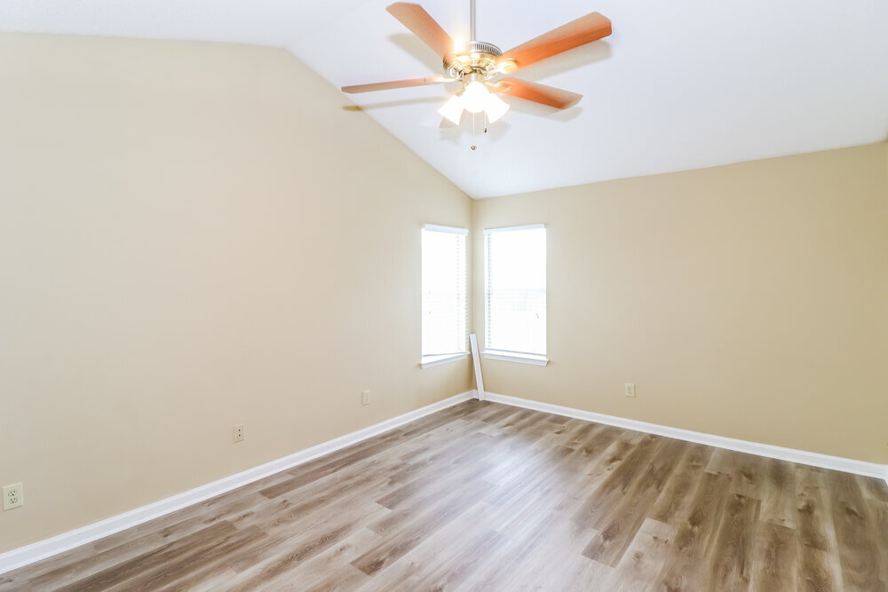 Building Photo - 1837 Black Bear Cir W