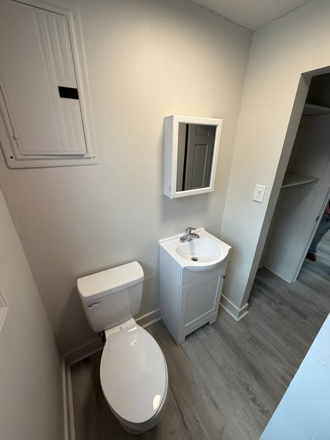 Building Photo - 758 Dryden Rd