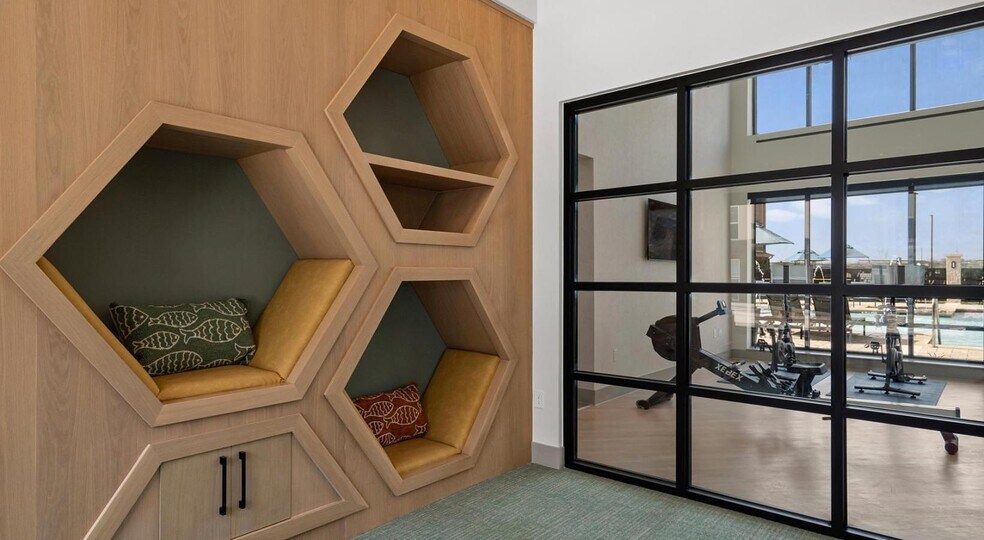 Building Photo - 4401 Bunker Hill Rd