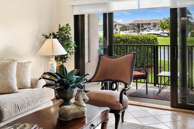 Building Photo - 601 Seafarer Cir