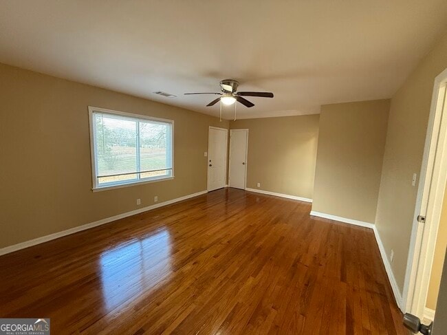 Building Photo - 2381 Rat Kinney Rd