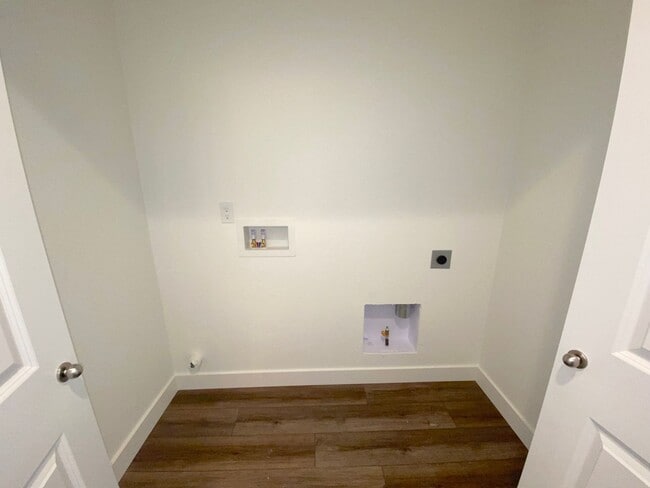 Building Photo - 1228 Wild Oak Ct
