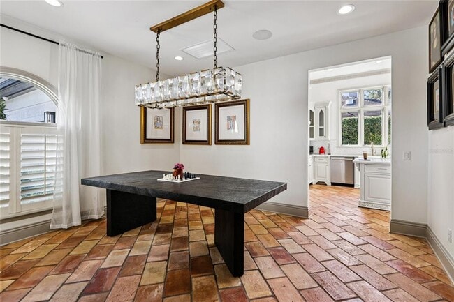 Building Photo - 6132 Payne Stewart Dr