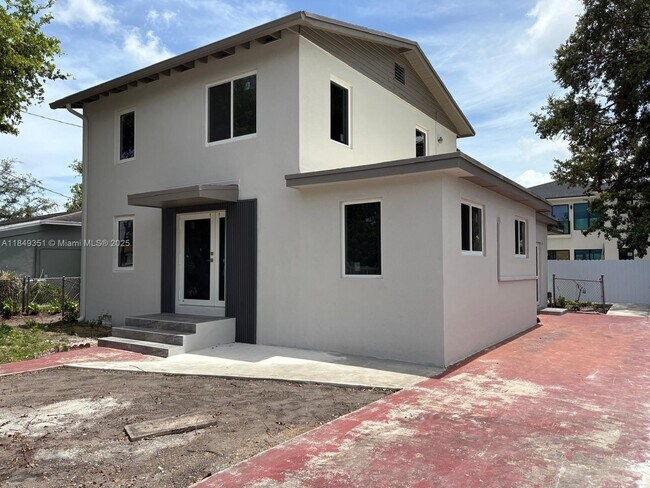Primary Photo - 3368 NW 51st Terrace