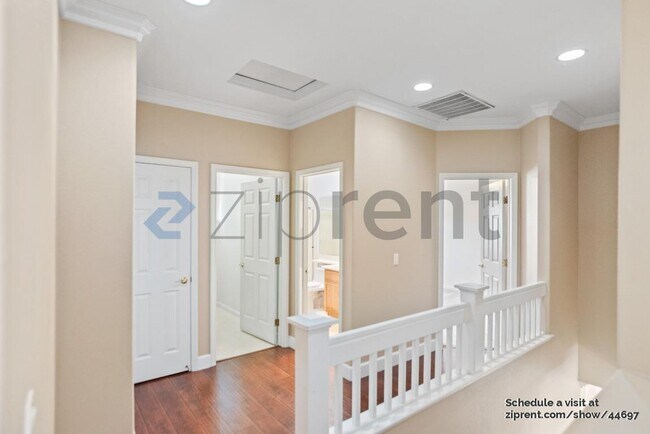 Building Photo - 5536 Cooney Pl