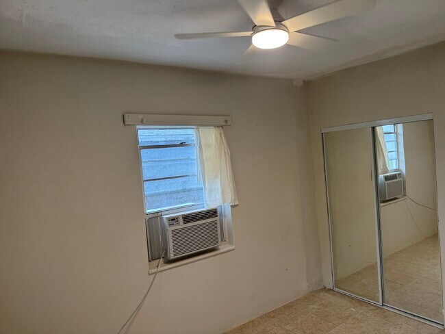 Building Photo - 5309 Andrus Ave