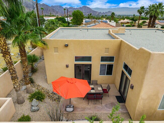 Building Photo - 53845 Avenida Alvarado