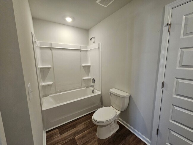 Building Photo - Brunswick Plantation- The Hamptons