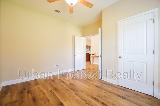 Building Photo - 96 Benton Blvd