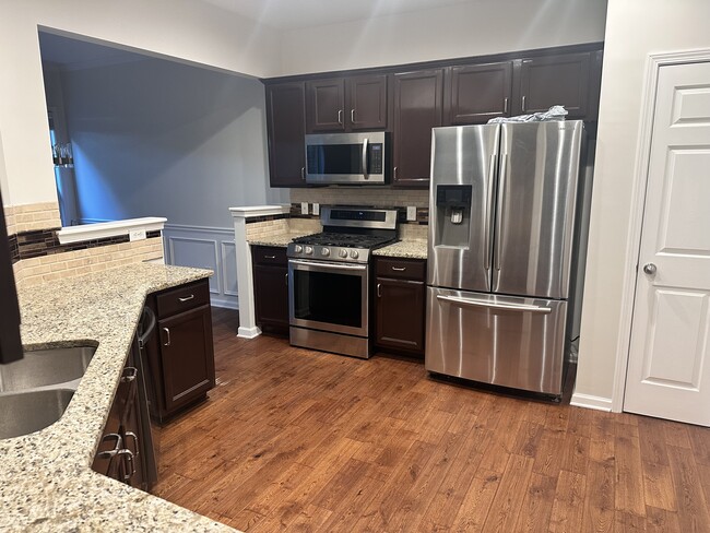 Building Photo - 1624 Caswell Pkwy