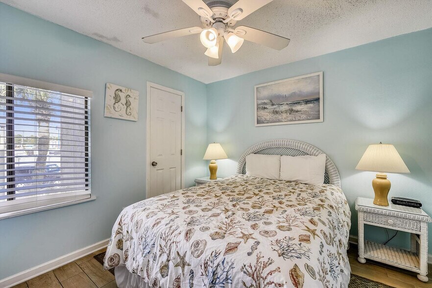 Building Photo - 2858 Joan Ave