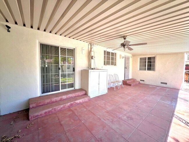 Building Photo - Cozy 2-Bedroom Home in San Bernardino $2,6...