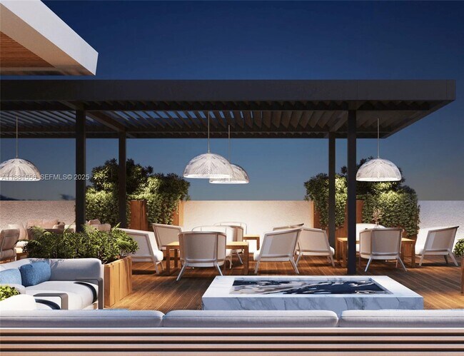 Building Photo - 2479 NE 192 St