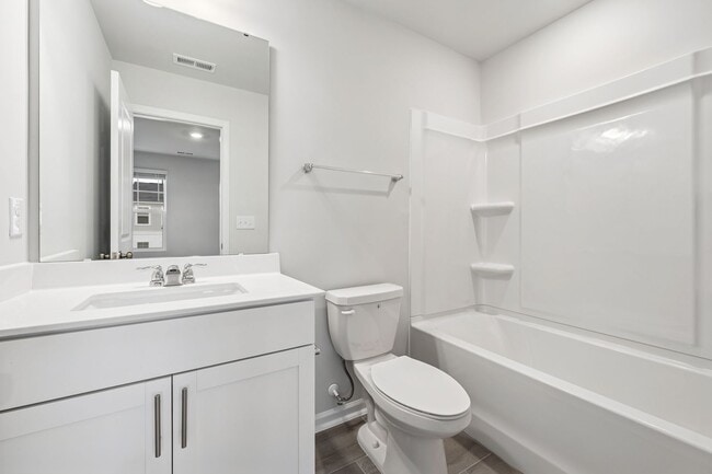 Building Photo - Available Now! New Construction - 3 Bedroo...