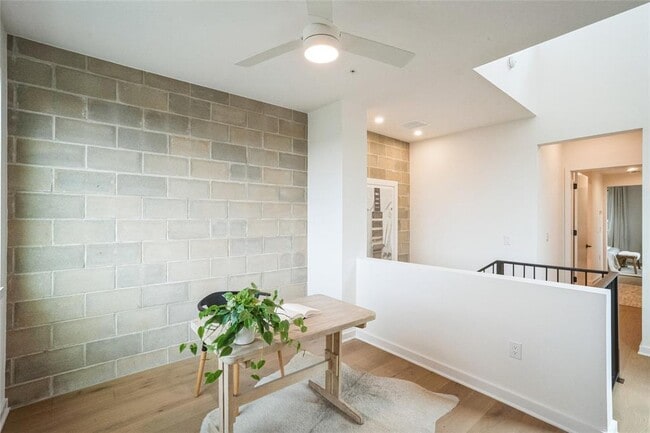 Building Photo - 700 Denson Dr