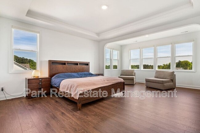 Building Photo - 1017 Prominence Dr