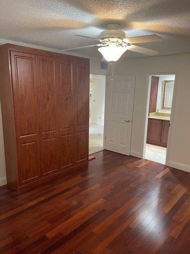 Building Photo - 1236 St Tropez Cir