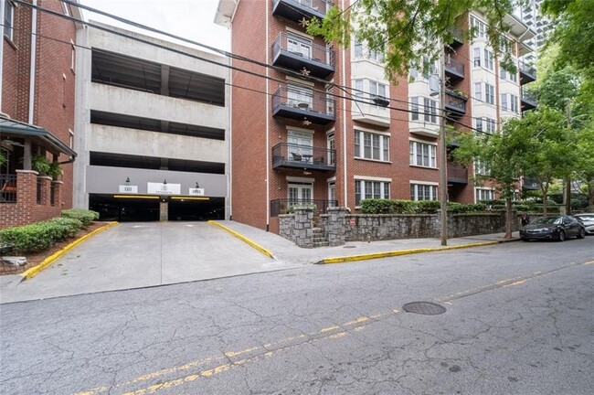 Building Photo - 850 Piedmont Ave NE