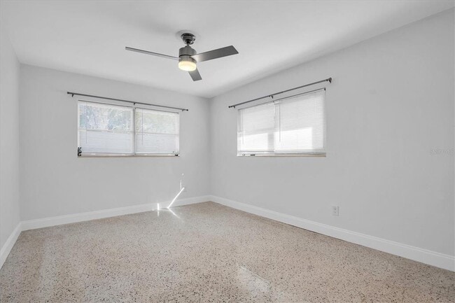 Building Photo - 765 56th Ave S