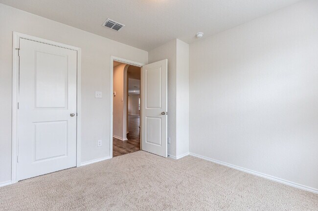 Building Photo - 29517 Spring Copper