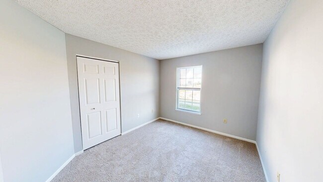 Building Photo - 5586 Cypress Chase
