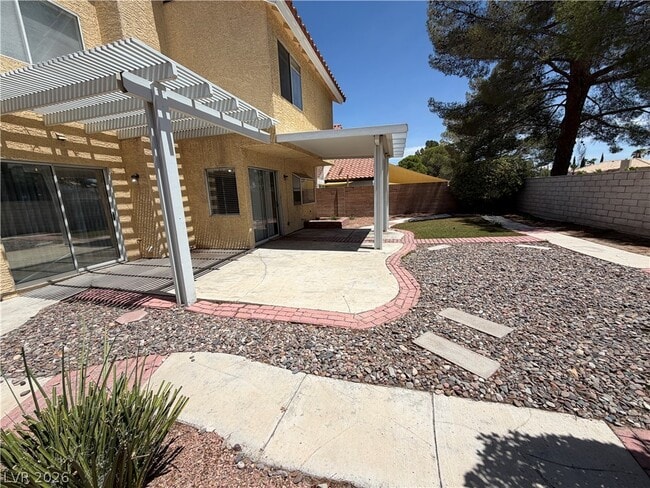 Building Photo - 9509 Swan Bay Dr