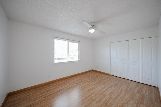 Building Photo - 8372 E Solano Dr