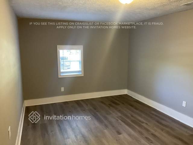 Building Photo - 155 Melton Way