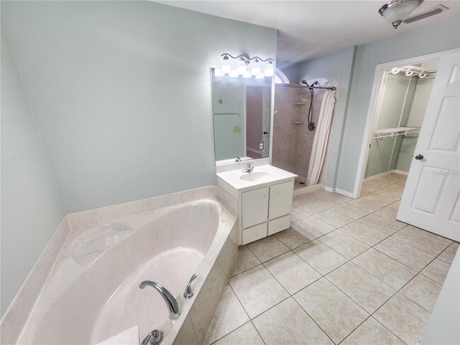 Building Photo - 8330 SW 136th St