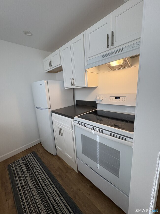 Building Photo - 23 Harry Brook Village