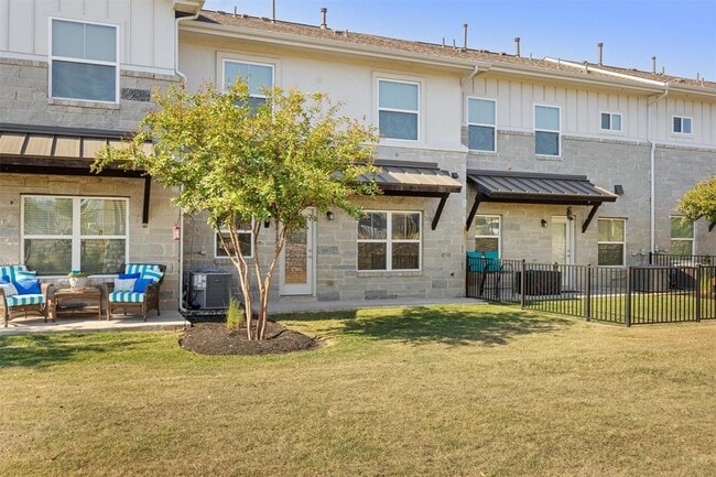 Building Photo - 2056 Local Rebel Lp