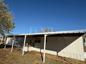 Building Photo - 3 bed 2 bath Roosevelt ISD