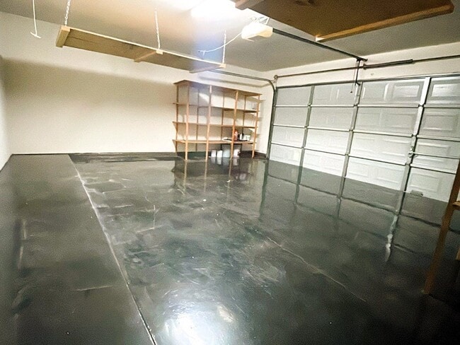 Building Photo - 4113 Cleburne Dr