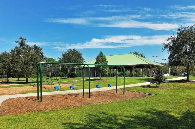 Building Photo - 6122 Blue Runner Ct