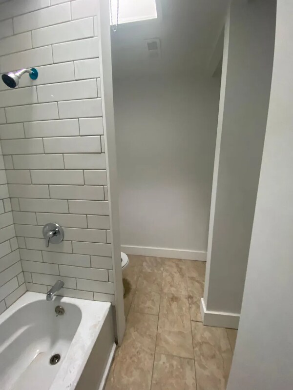 Building Photo - 48 N Robinson St
