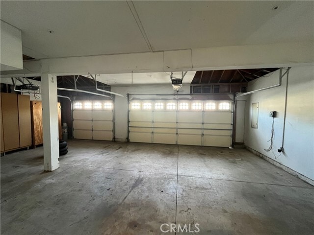 Building Photo - 14039 Oxford St