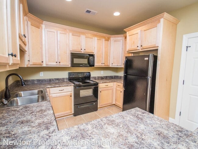Building Photo - 12202 Southern Charm Blvd