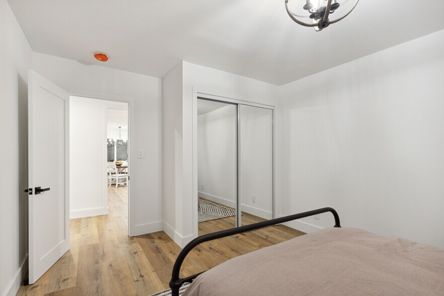 Building Photo - 19119 Ingomar St